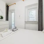 Апартаменты Lozann *