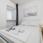Апартаменты Lozann *