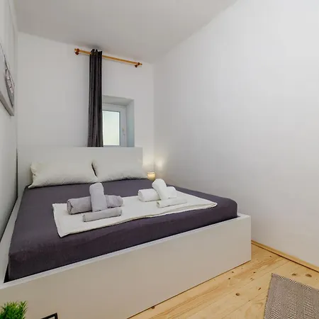 Lozann Apartmán Povile
